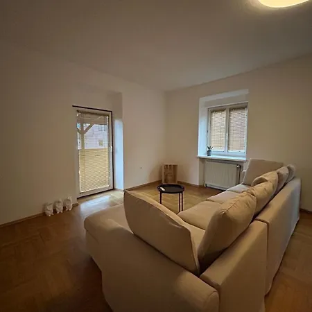 شقة Gross - Real Estate
