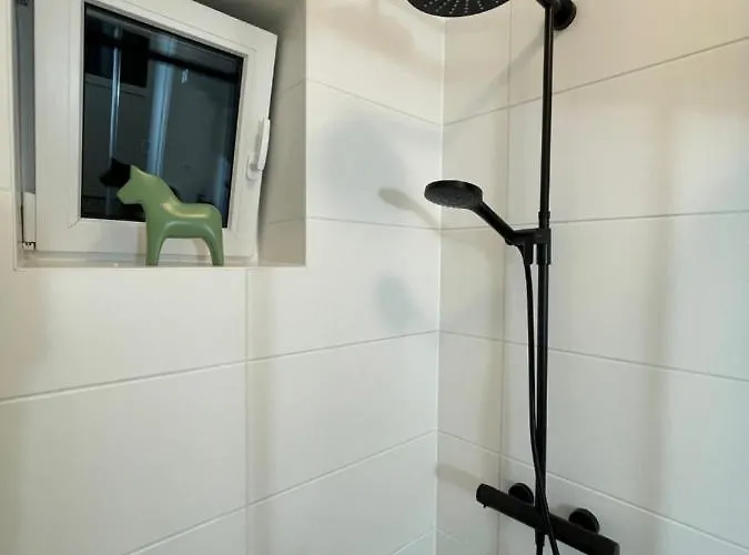 公寓 Gross - Real Estate *