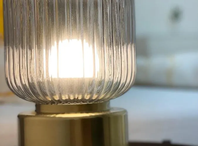 Gross - Real Estate 莱奥本